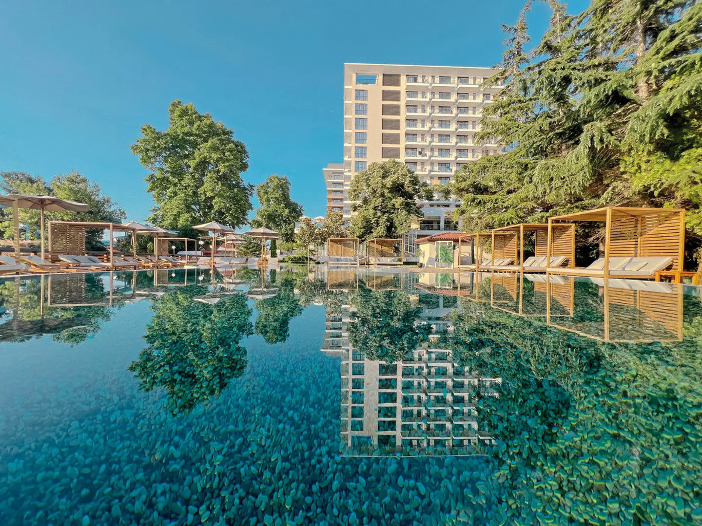 GRIFID Metropol EXTERIOR