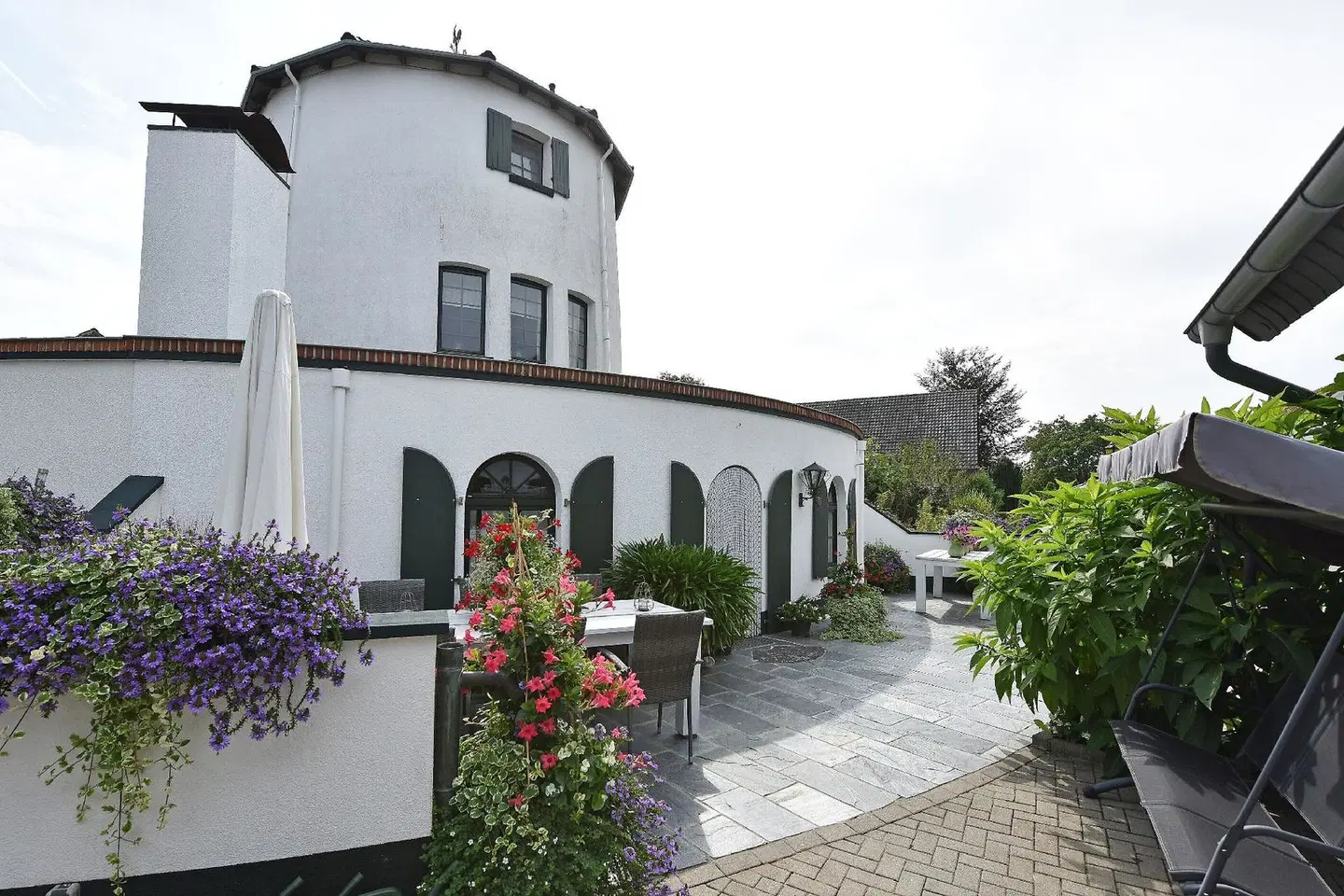 De Witte Molen Kranenburg EXTERIOR