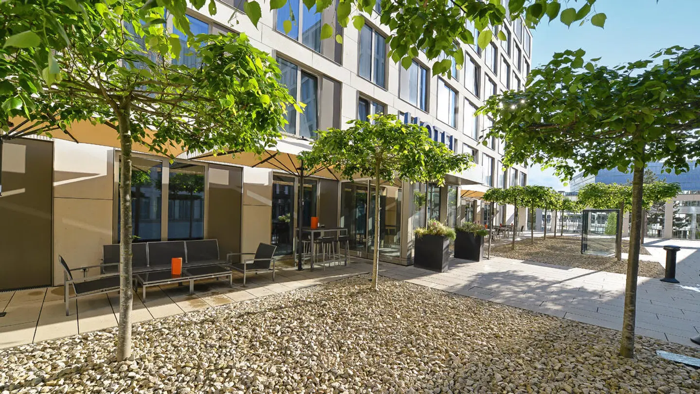 Best Western Hotel Wiesbaden EXTERIOR