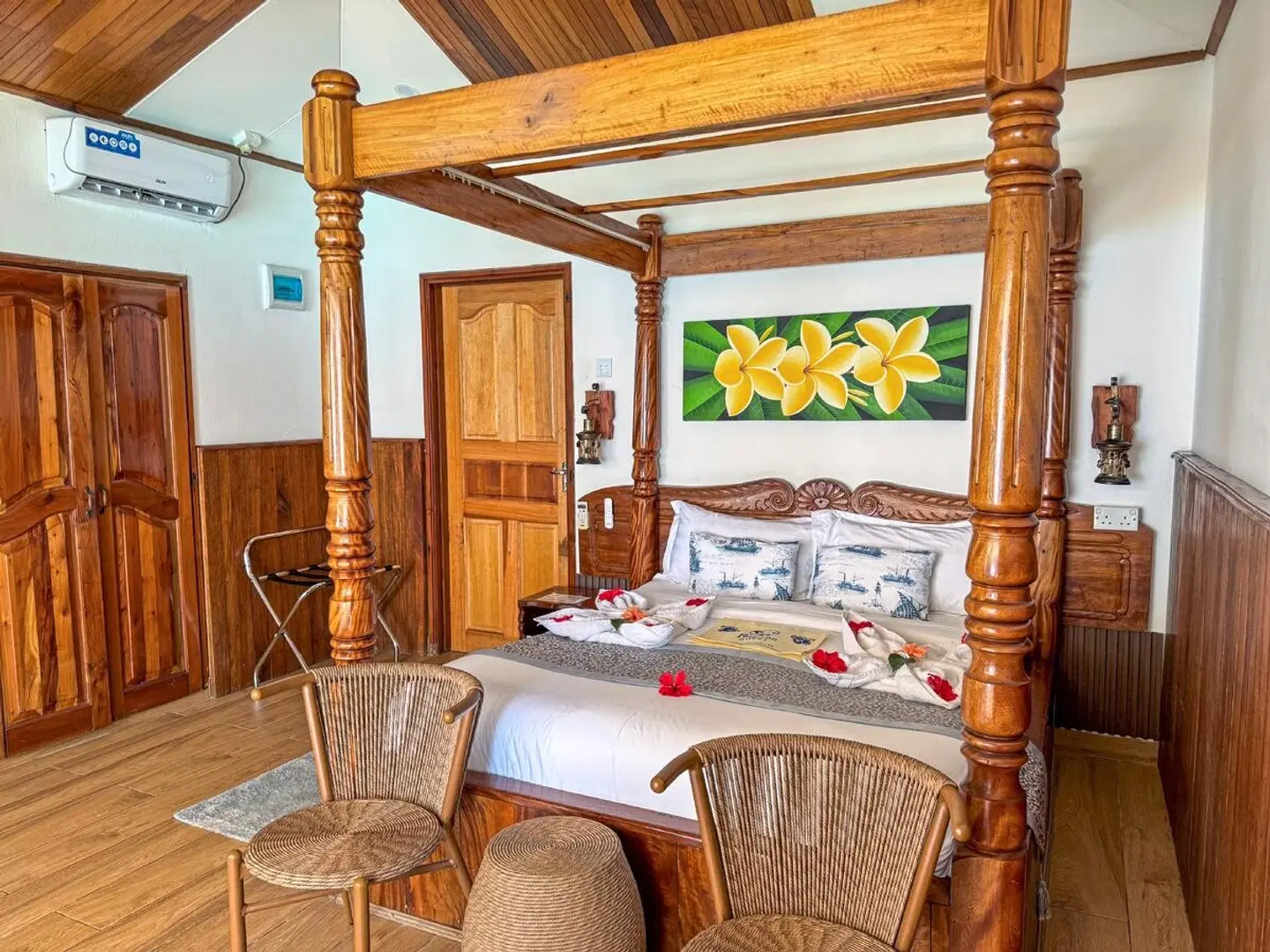Patatran Village ROOM_EXAMPLE