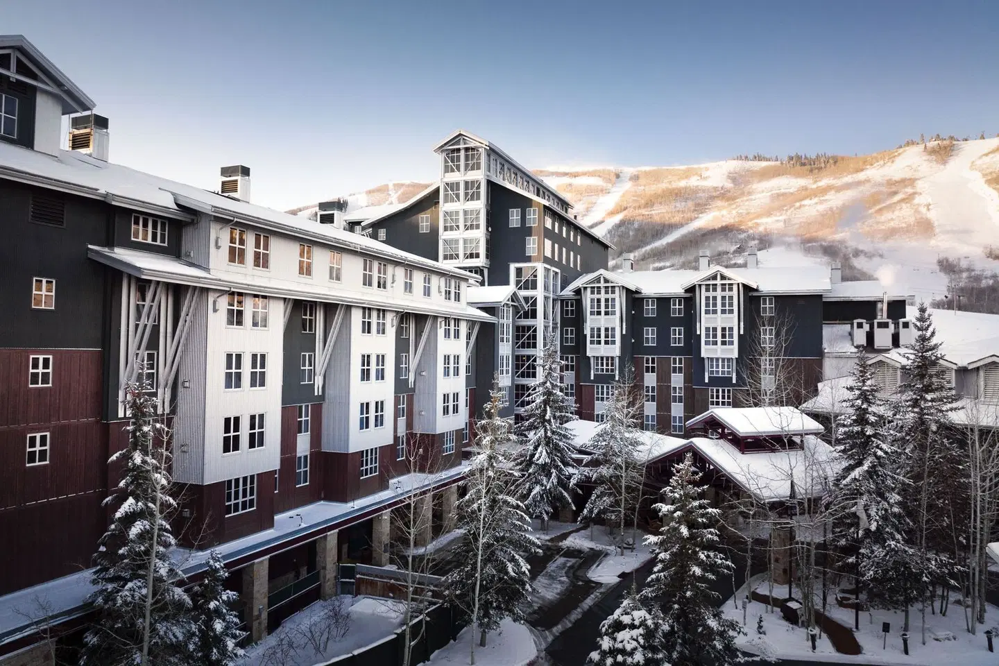 Marriott's MountainSide EXTERIOR