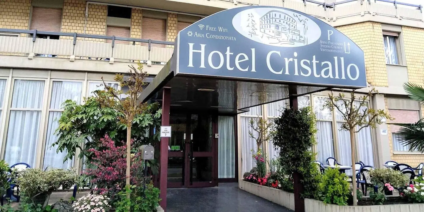 Hotel Cristallo EXTERIOR