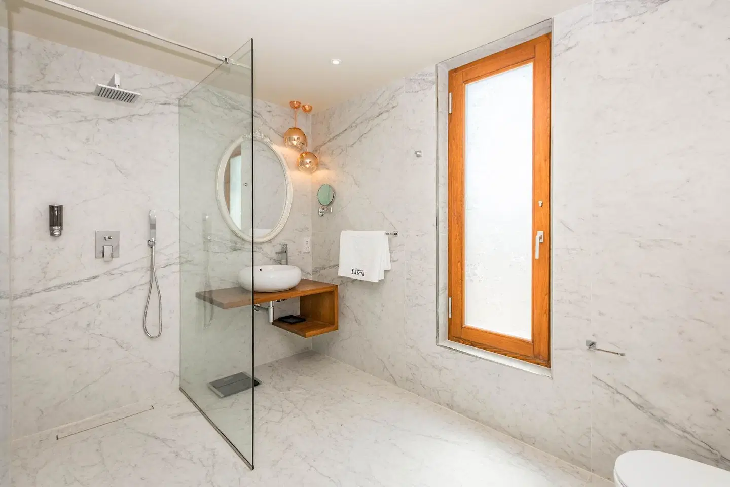 Santa Lucia Boutique Hotel Badezimmer