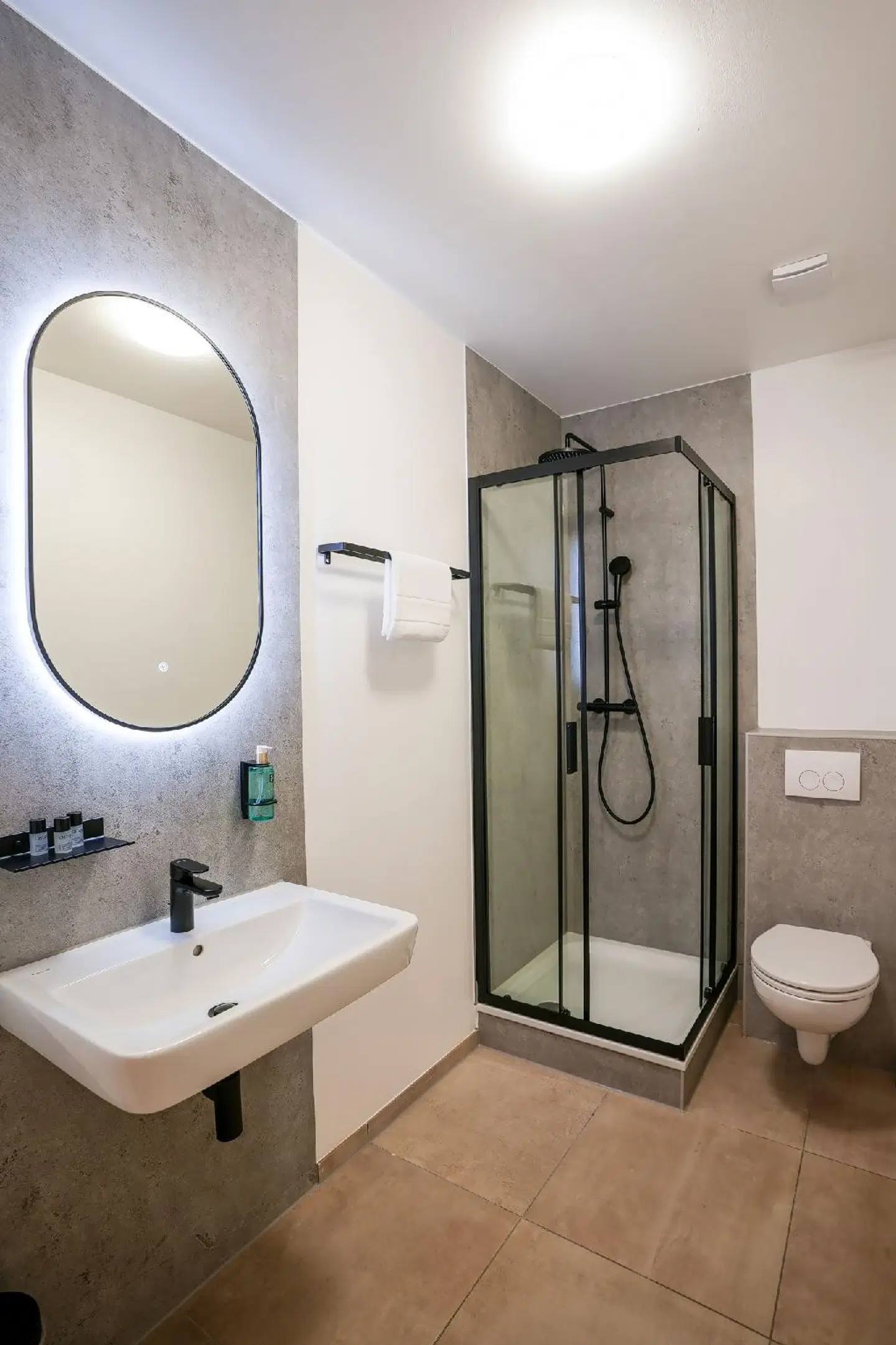 Hotel Bergheim Badezimmer
