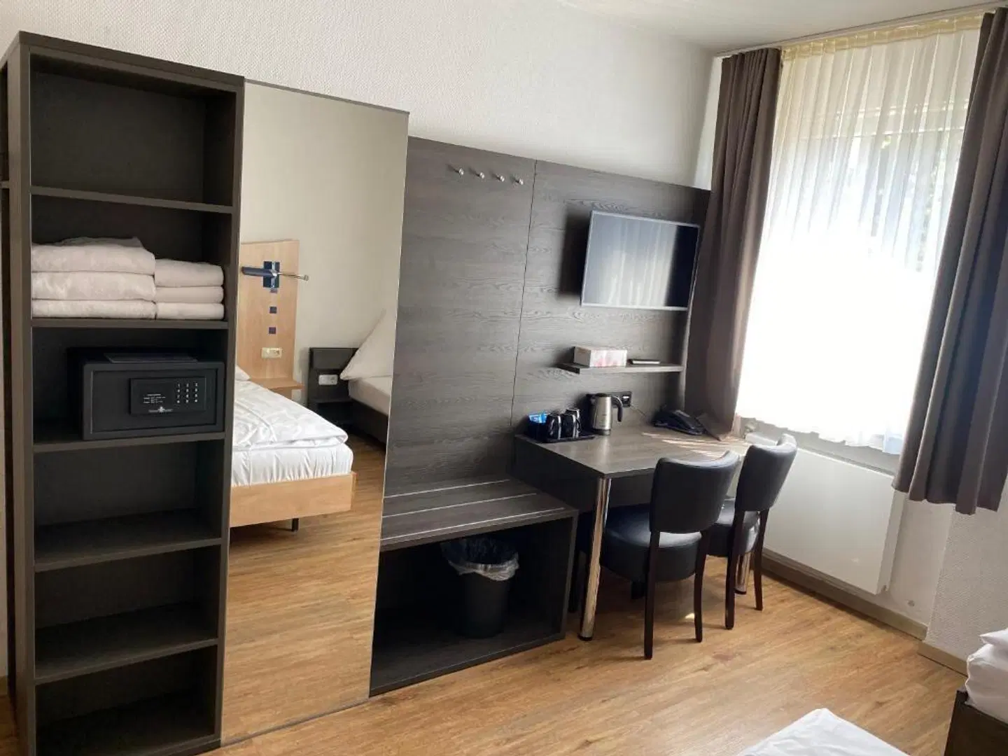 Center Hotel Essen ROOM_EXAMPLE