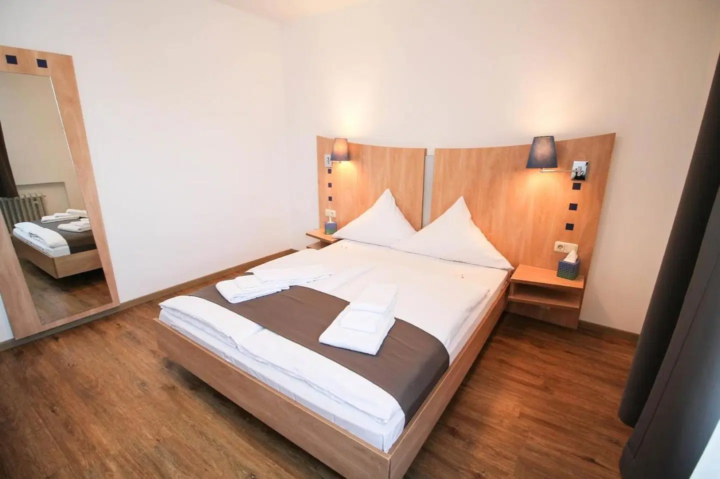 Center Hotel Essen ROOM_EXAMPLE