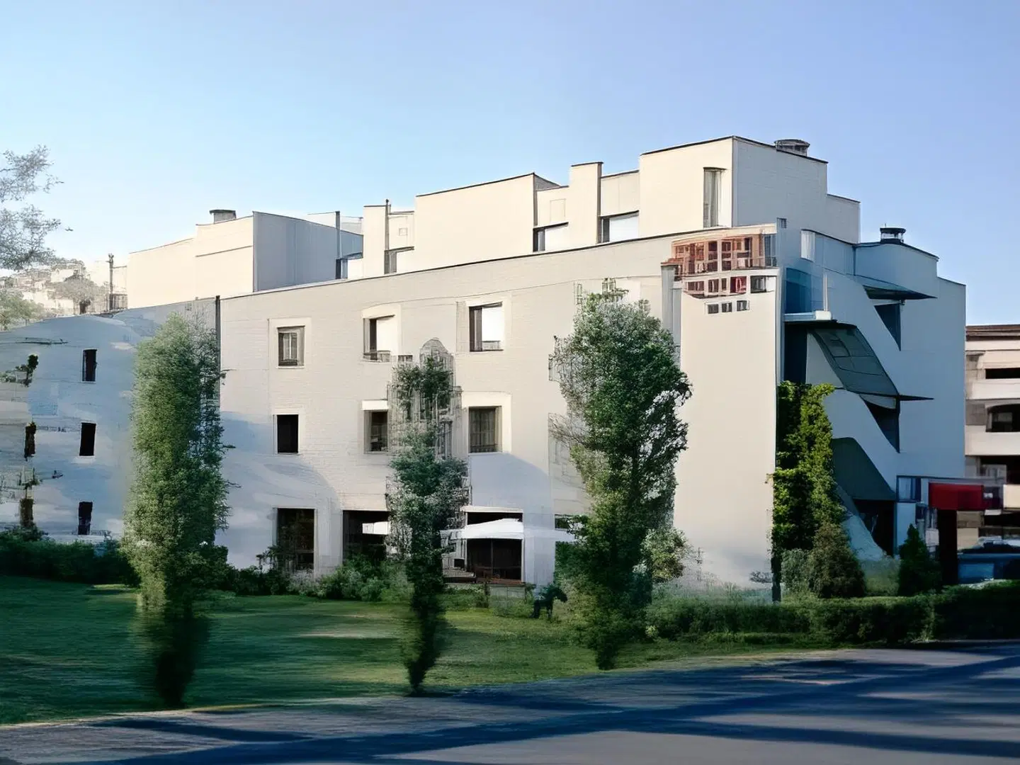 Hotel City EXTERIOR