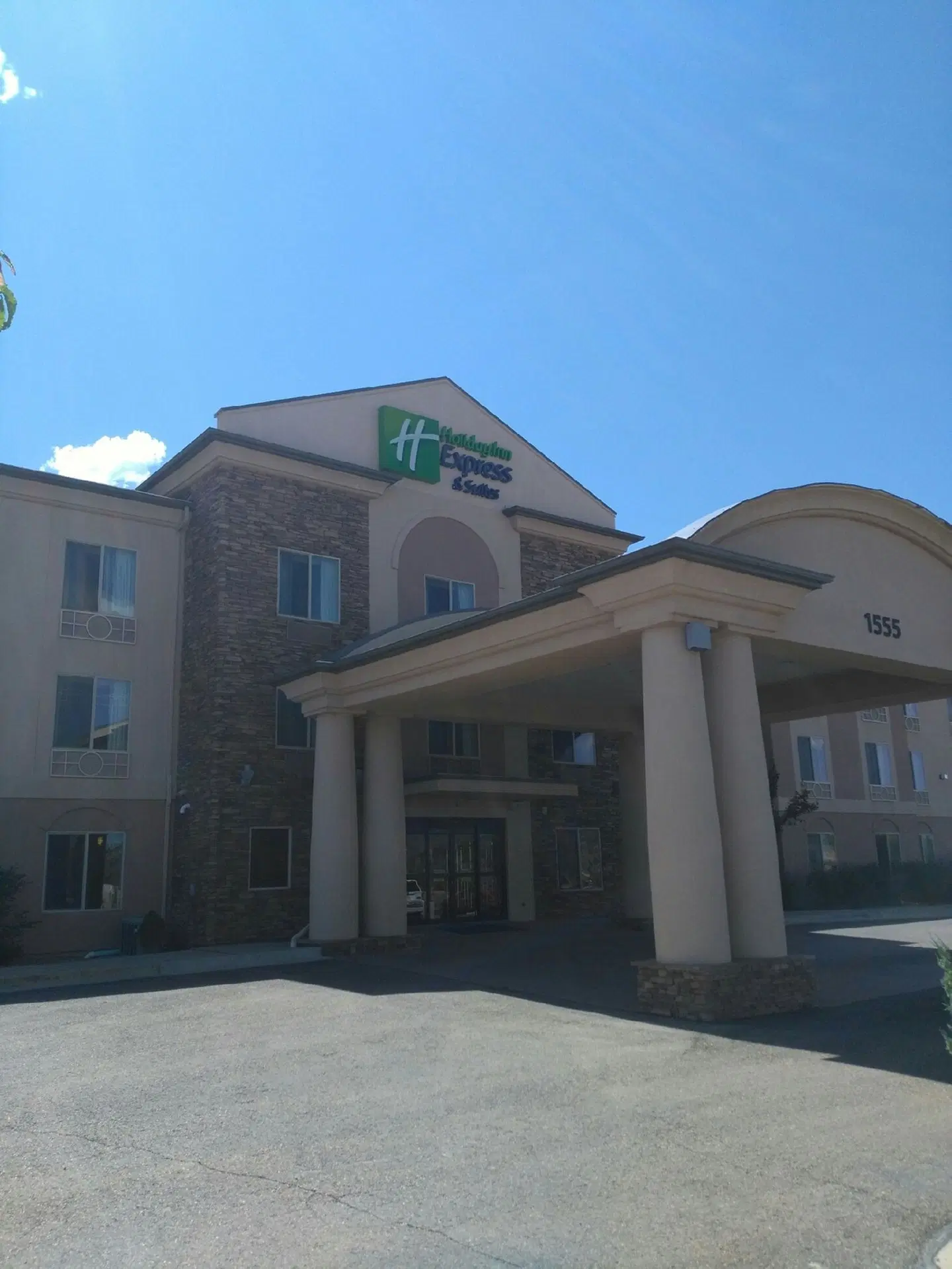 Holiday Inn Express & Suites Cedar City by IHG EXTERIOR