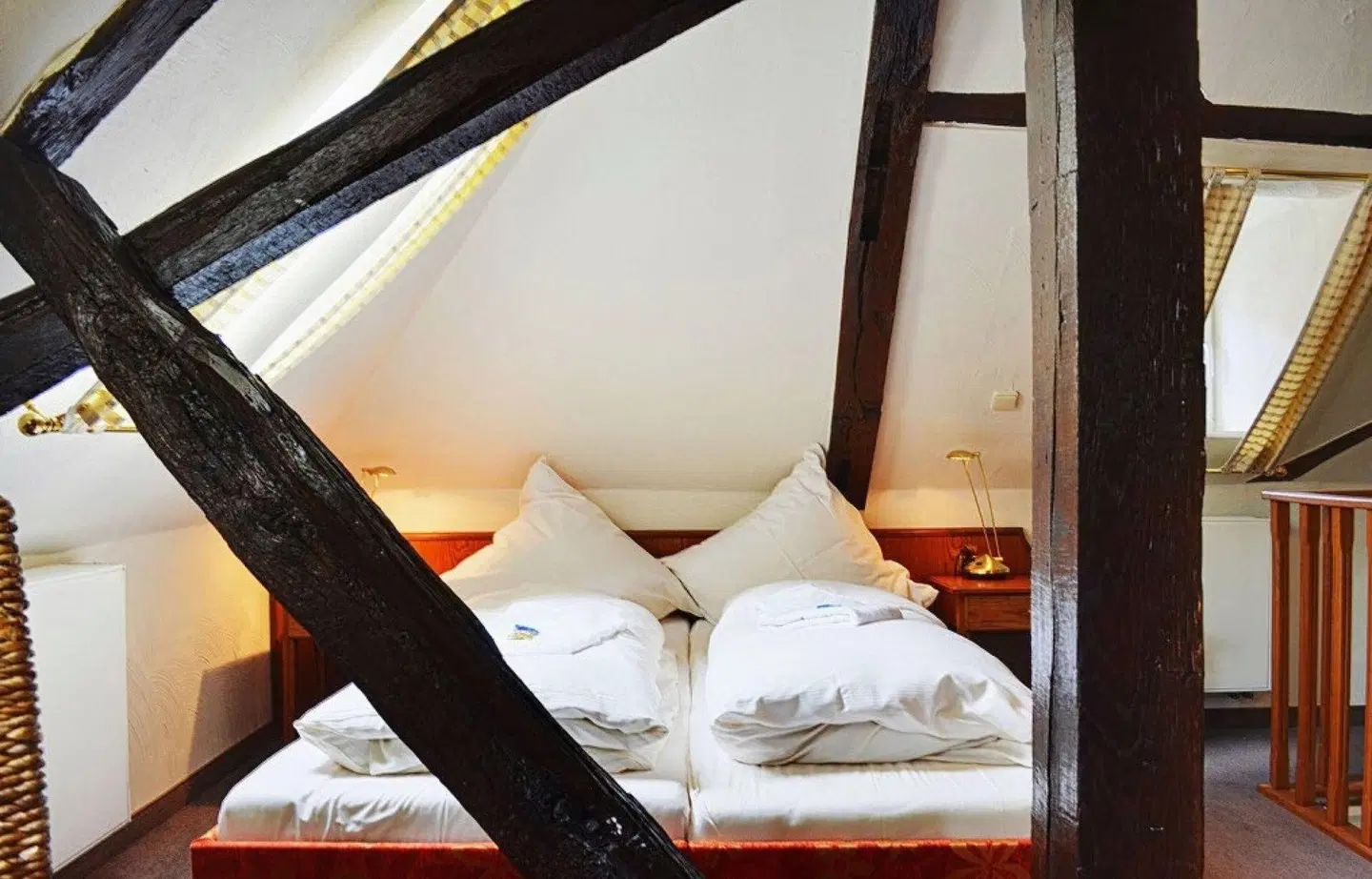 Horchem ROOM_EXAMPLE