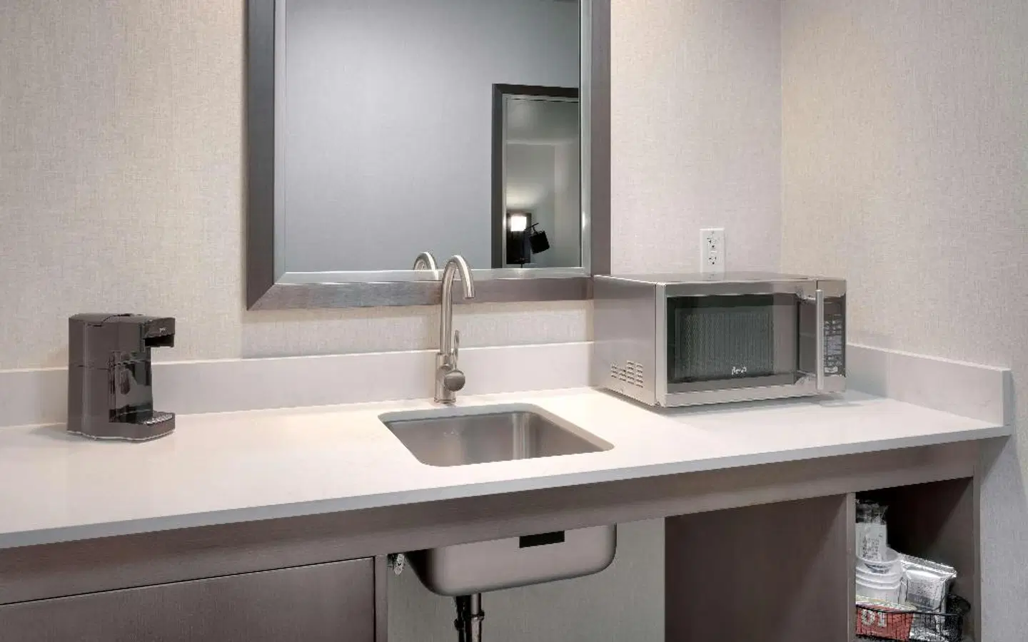 Hampton Inn Tremonton Badezimmer
