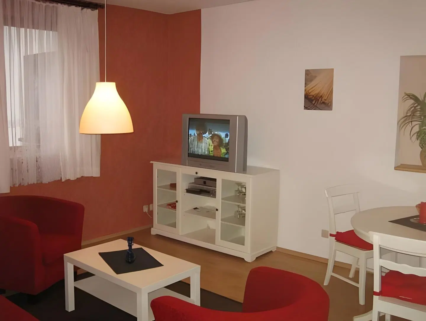 Rhodaer Grund ROOM_EXAMPLE