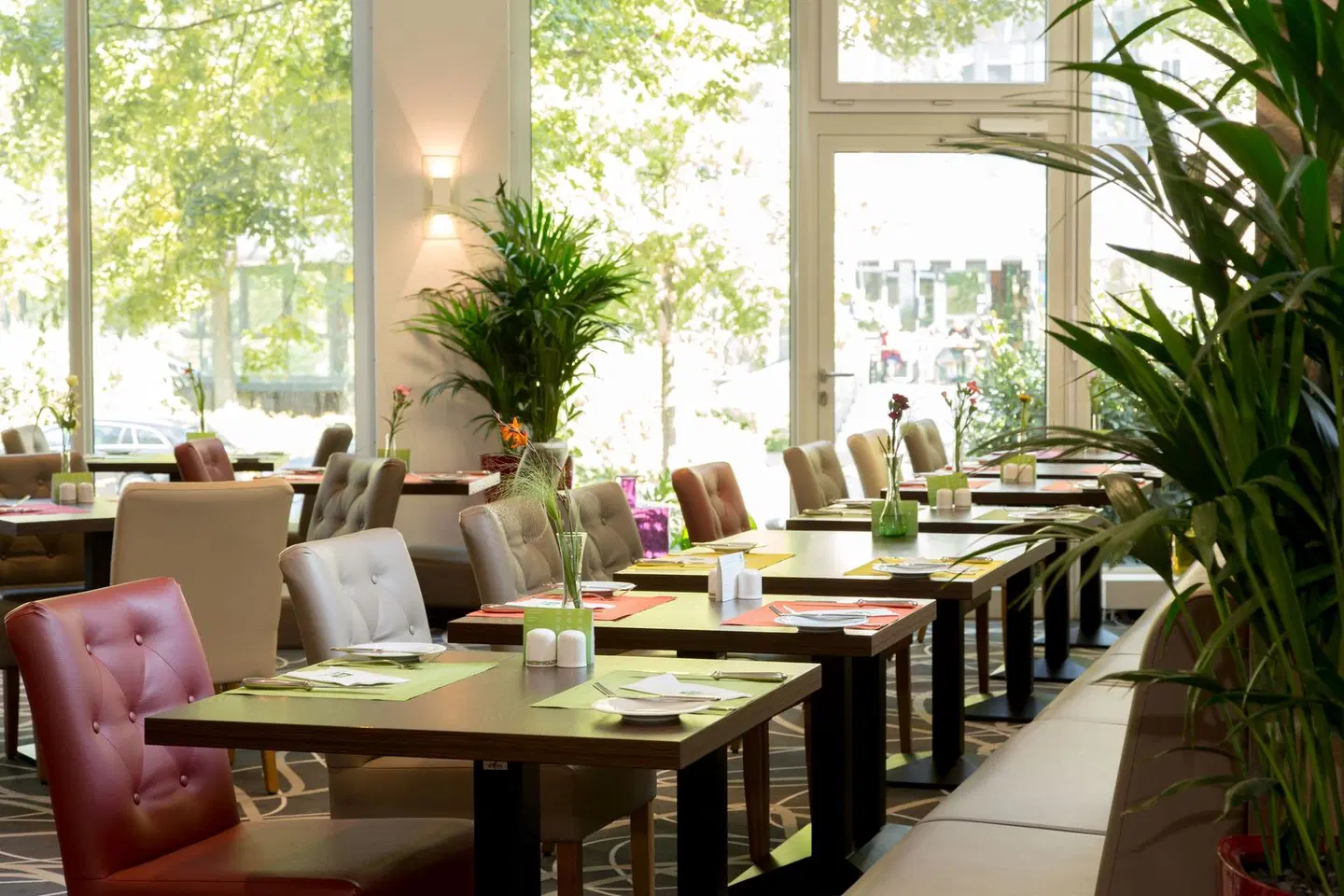 Holiday Inn Düsseldorf-Neuss by IHG Restaurant