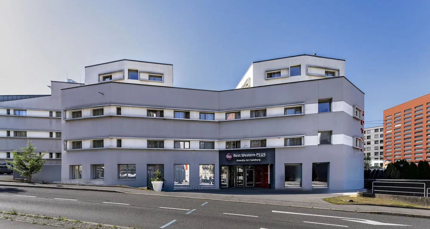 PLAZA Premium Salzburg EXTERIOR