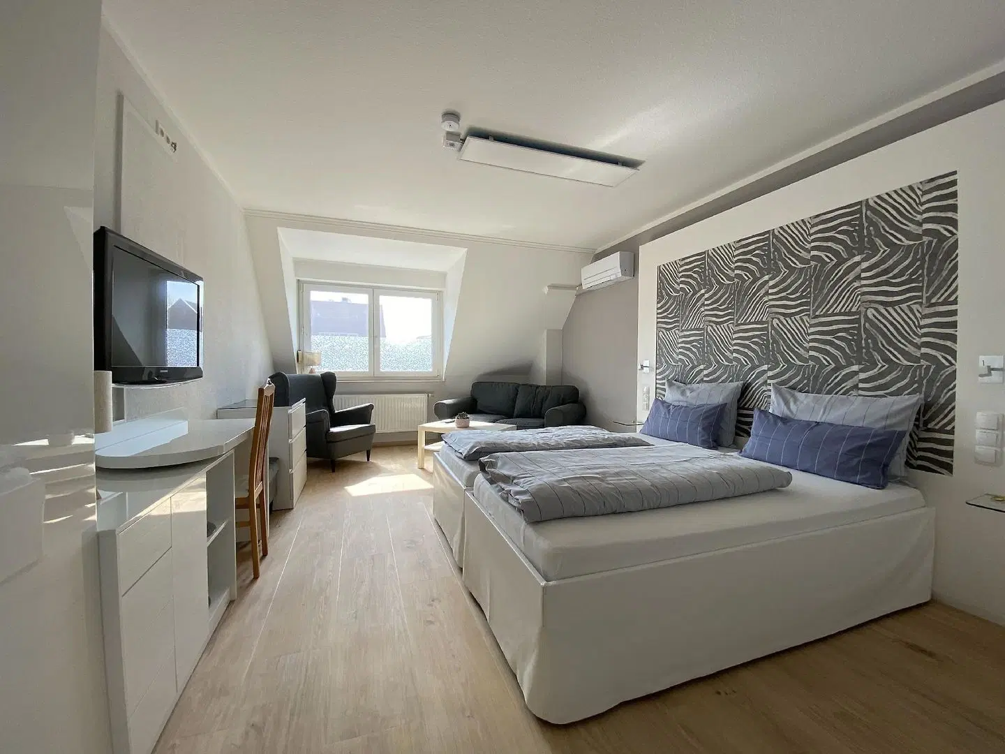 Zur Bever ROOM_EXAMPLE