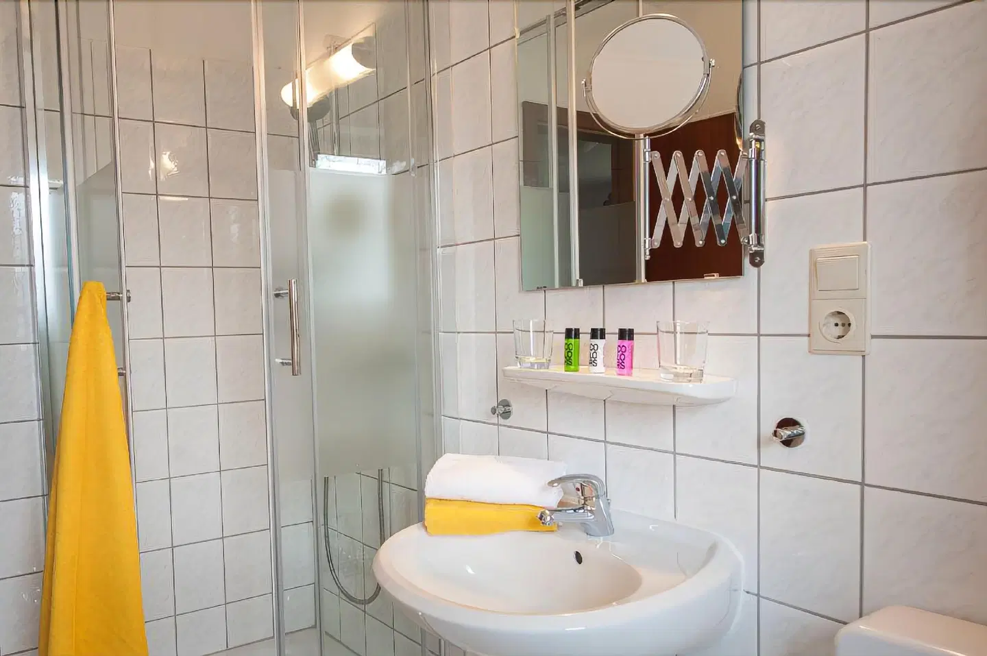 Hotel König Badezimmer
