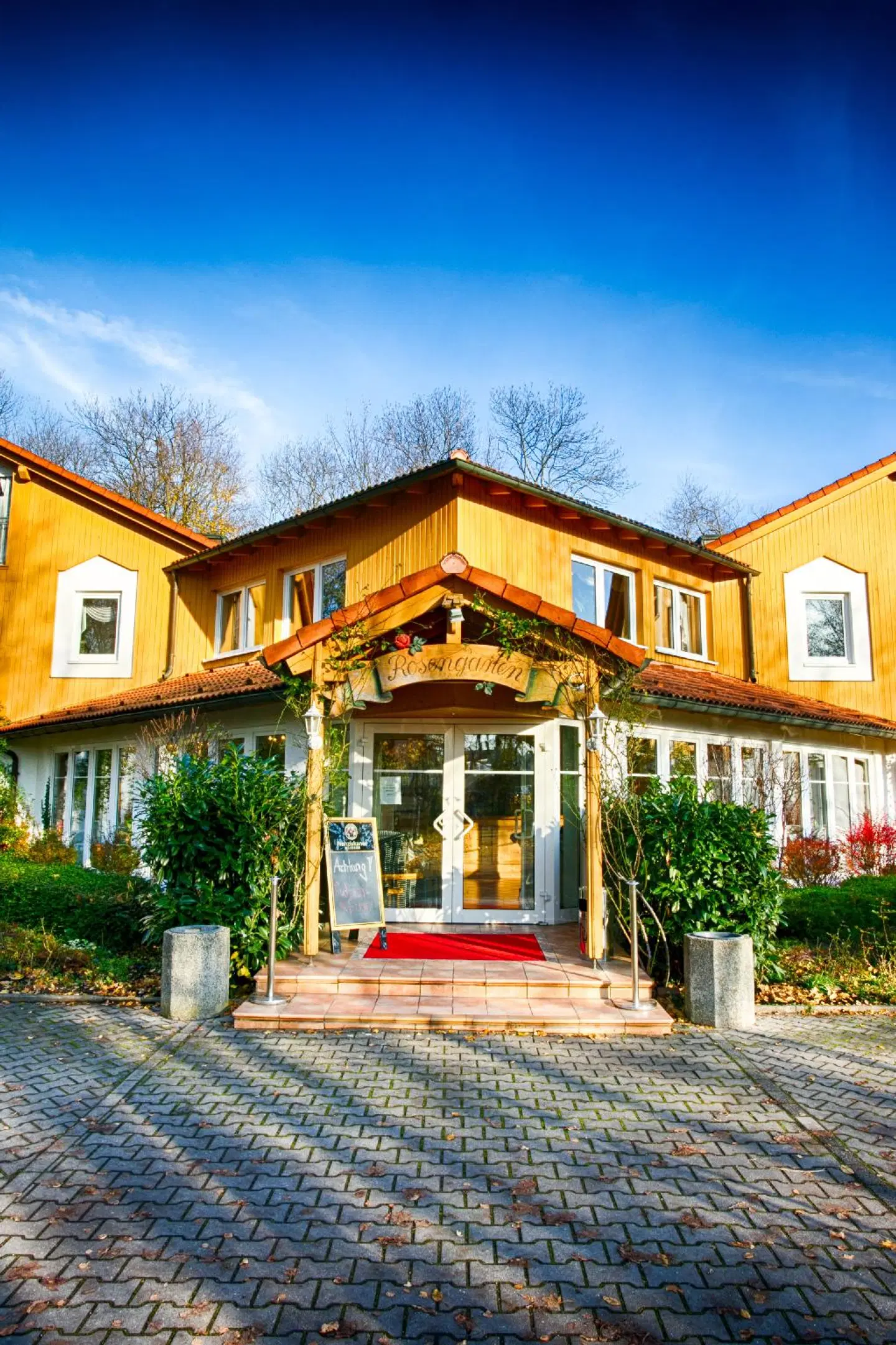 Rosengarten EXTERIOR