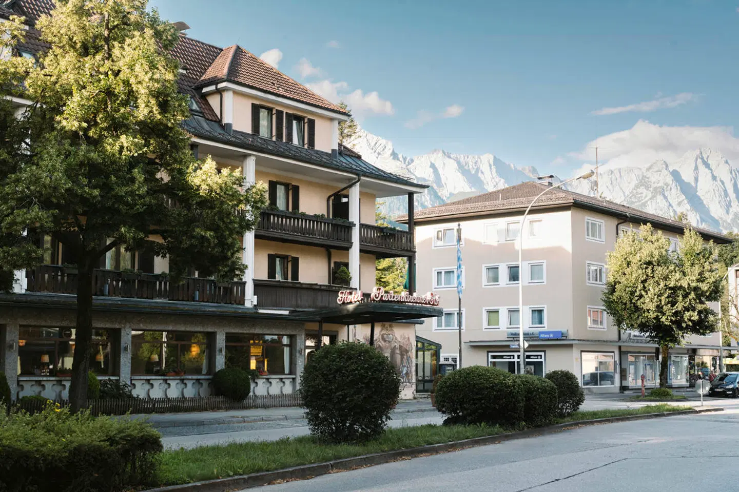 HENRI Hotel Garmisch-Partenkirchen EXTERIOR