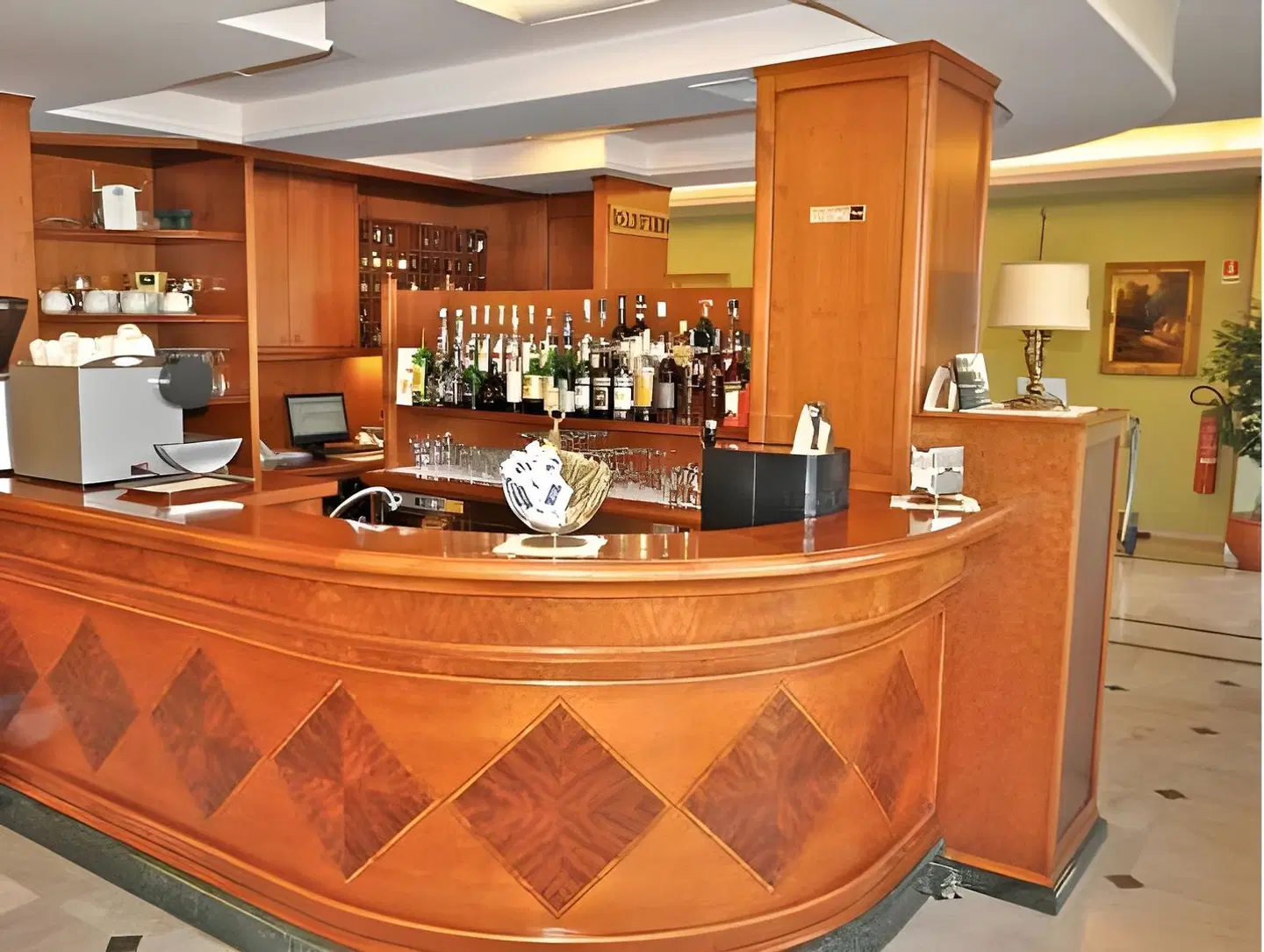 Sun Hotel Restaurant