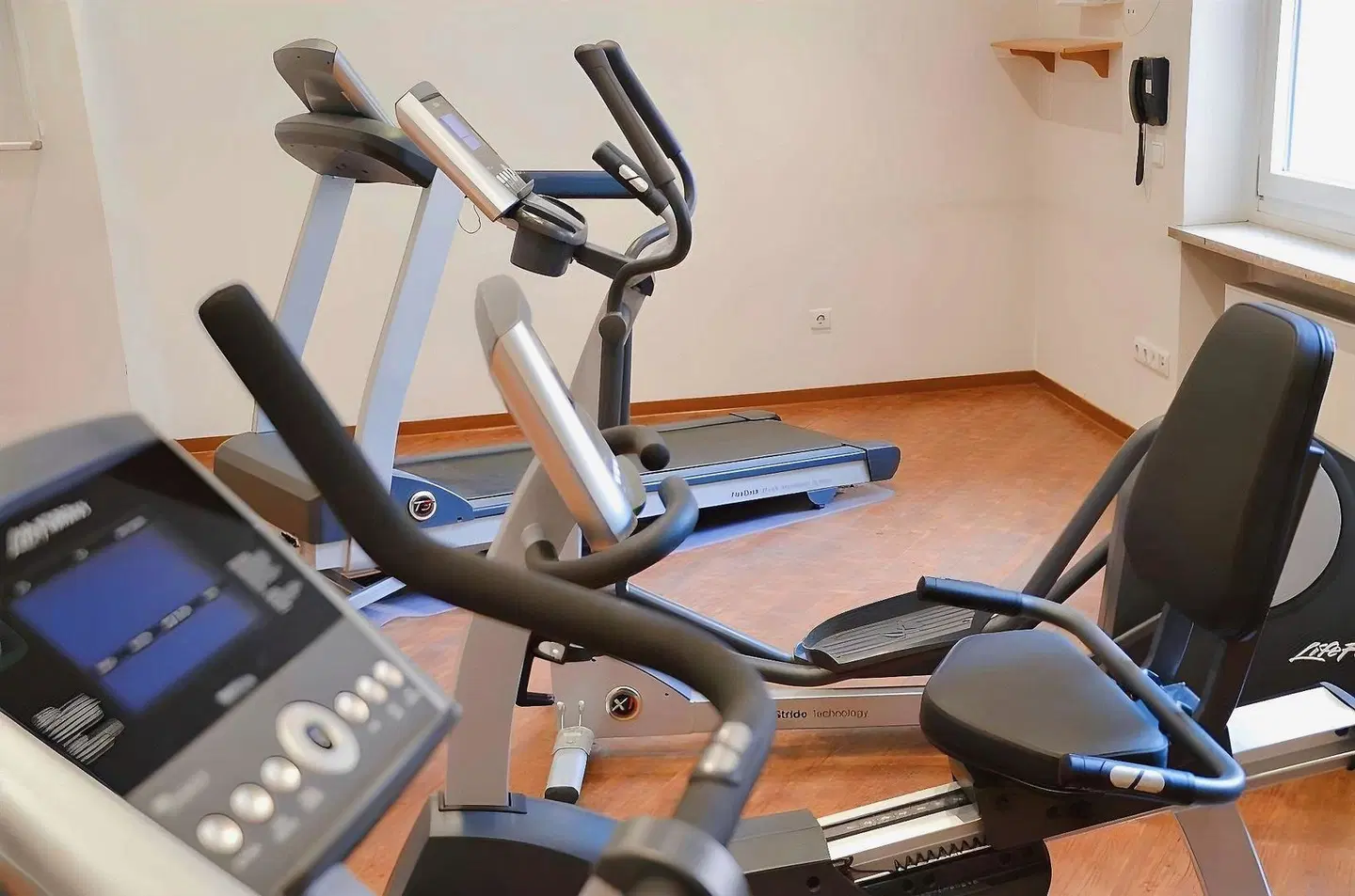 Amba SPORTS_AND_LEISURE