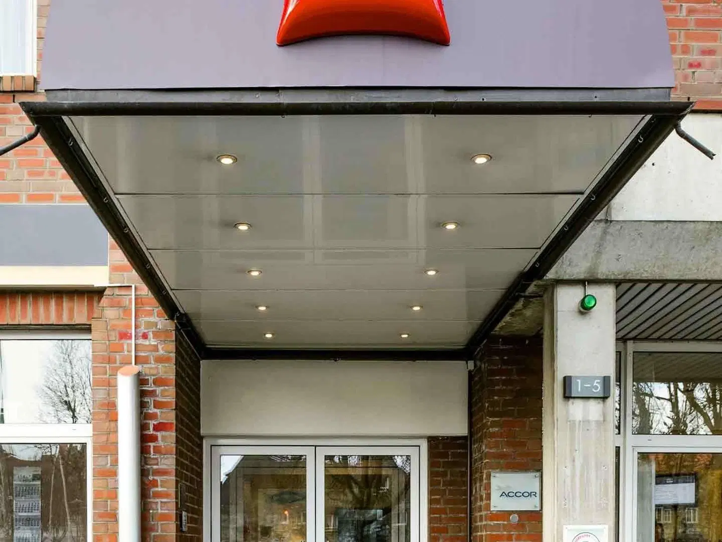 ibis Paderborn City Hotel EXTERIOR