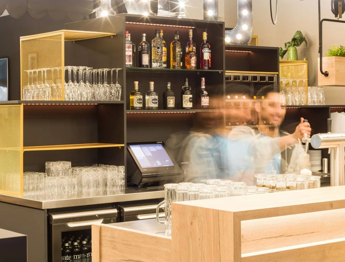 Holiday Inn - the niu, Cobbles Essen by IHG LOUNGE_LOBBY