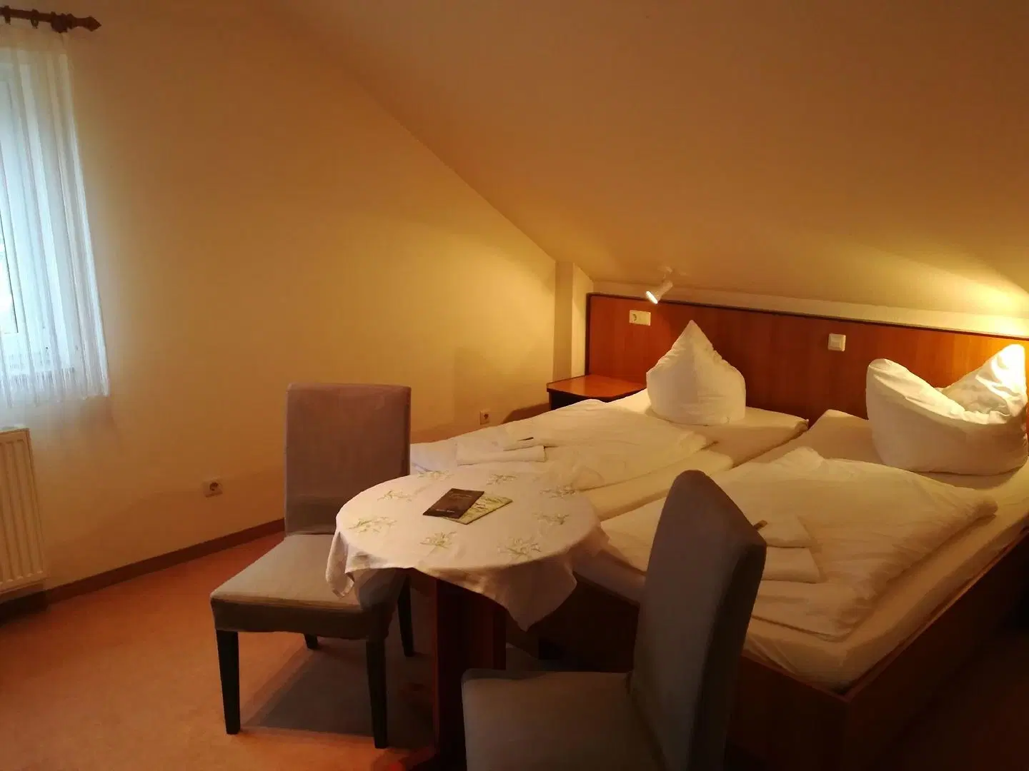 Weinbau & Pension 8 Zeilen ROOM_EXAMPLE