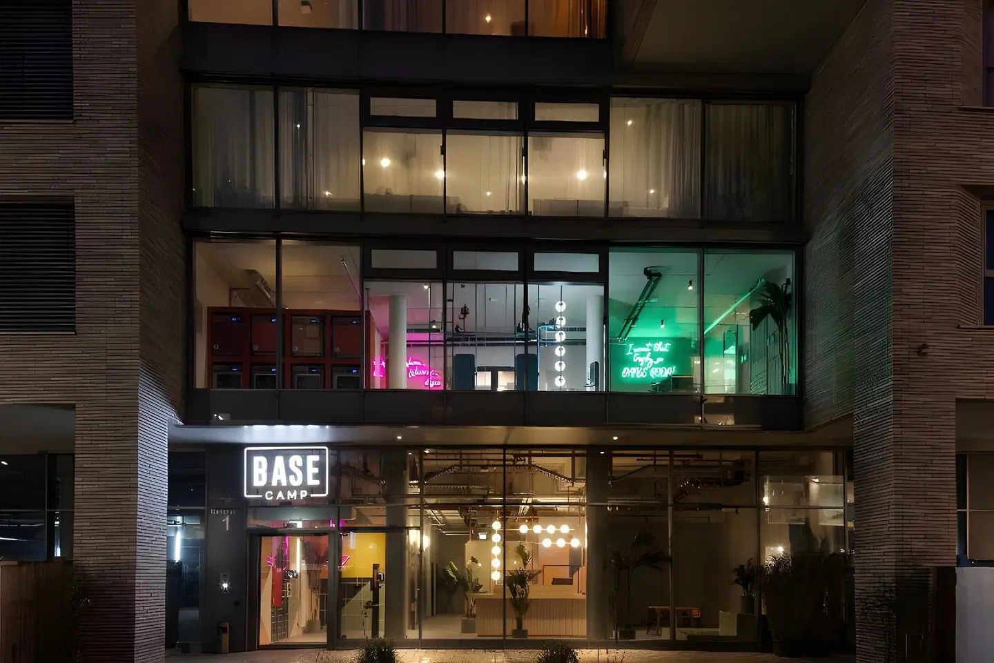 Basecamp Hotel Dortmund EXTERIOR