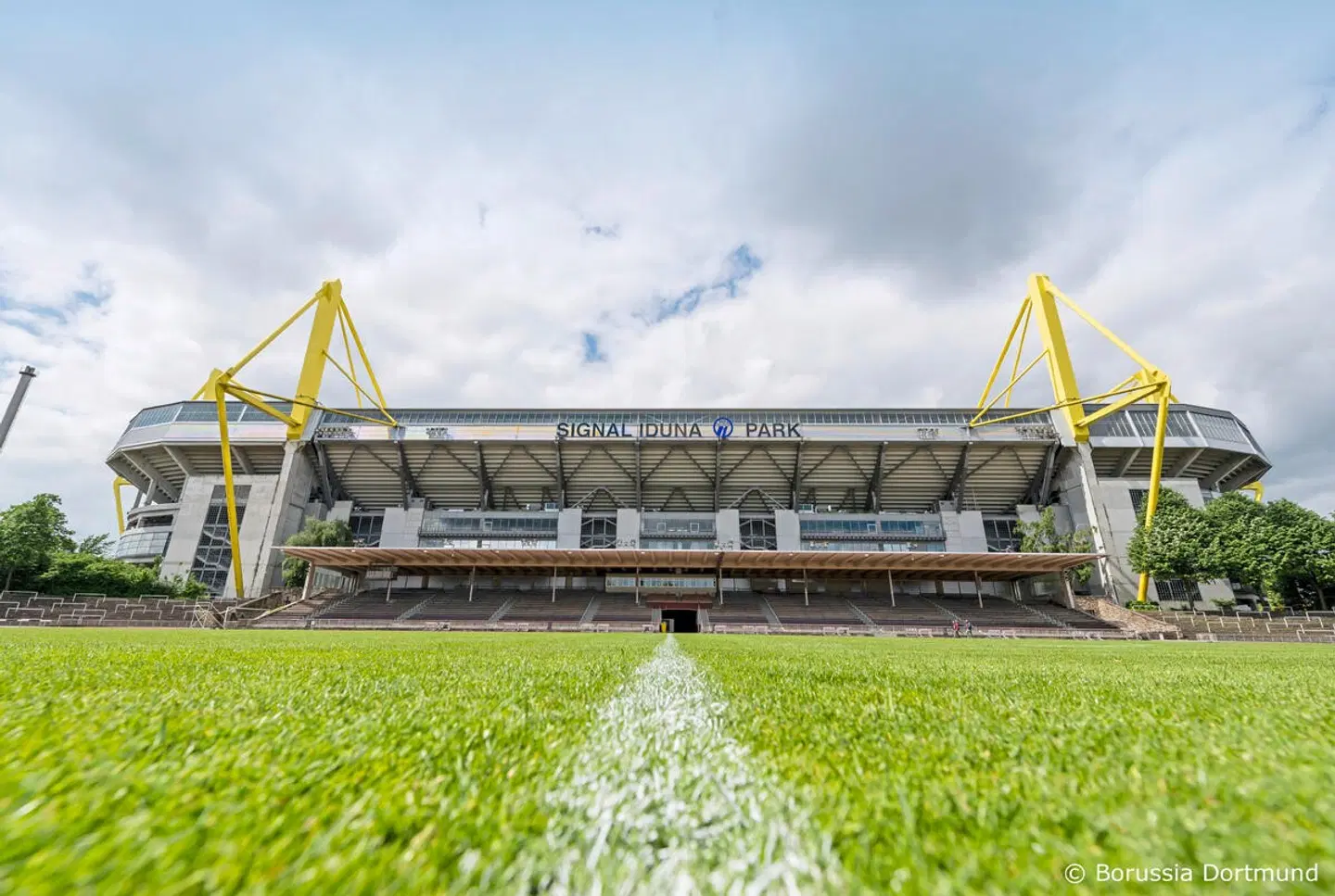 Holiday Inn Express Dortmund - inklusive Borussia Dortmund Ticket LANDSCAPE
