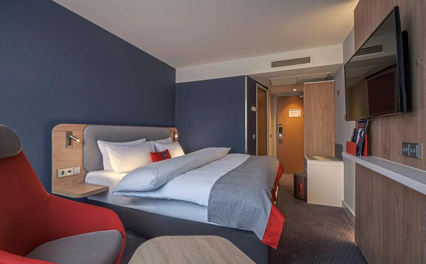 Holiday Inn Express Dortmund - inklusive Borussia Dortmund Ticket ROOM_EXAMPLE