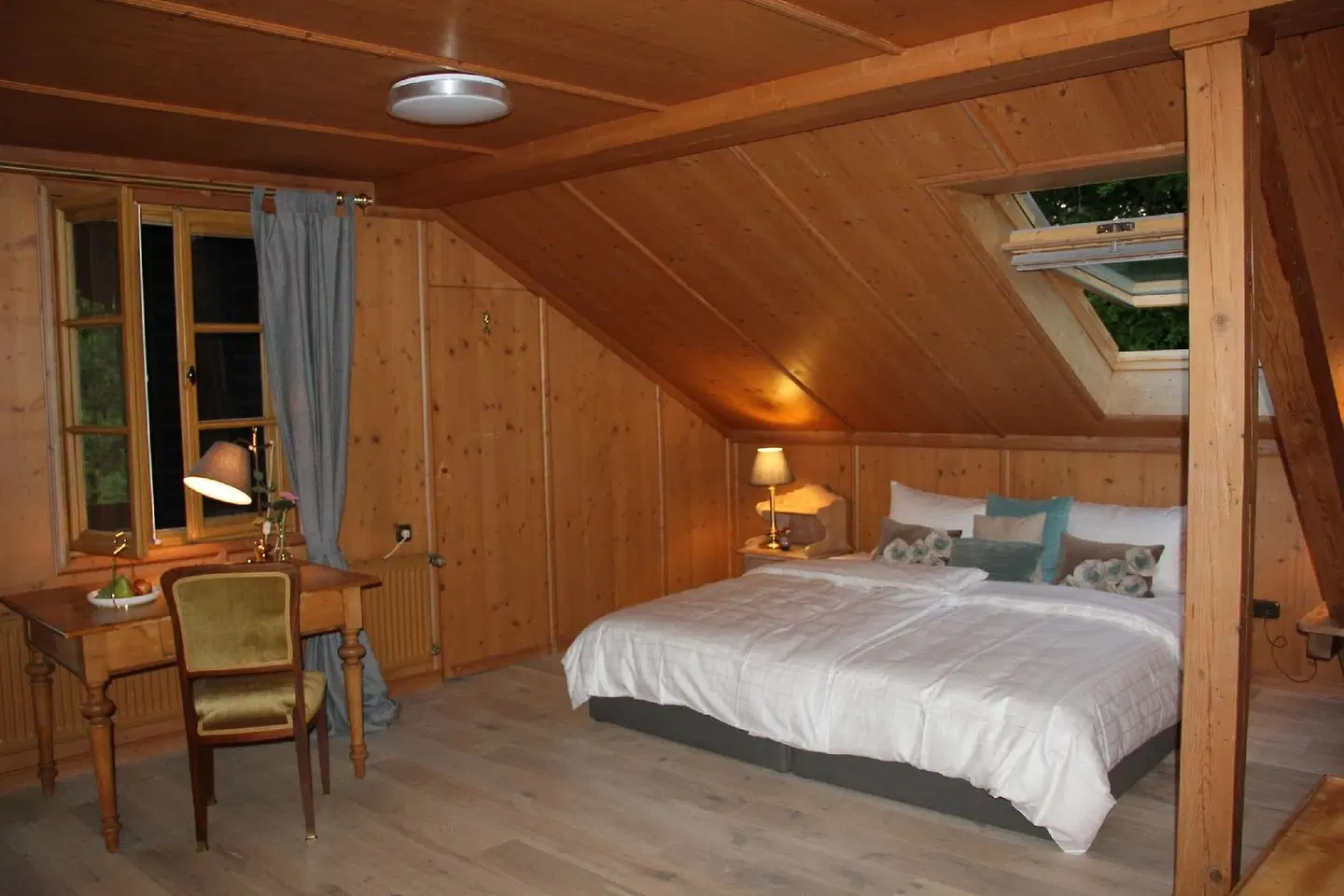 Villa Zollhaus Bed & Breakfast ROOM_EXAMPLE