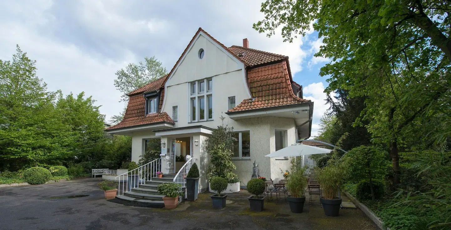 Hotel Villa Meererbusch EXTERIOR