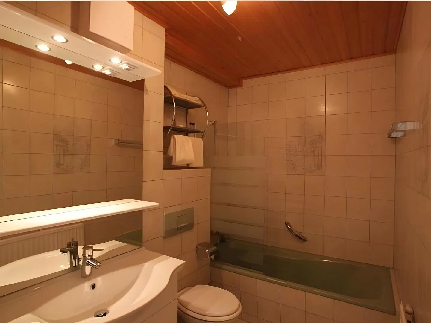 Atlas Sport Badezimmer