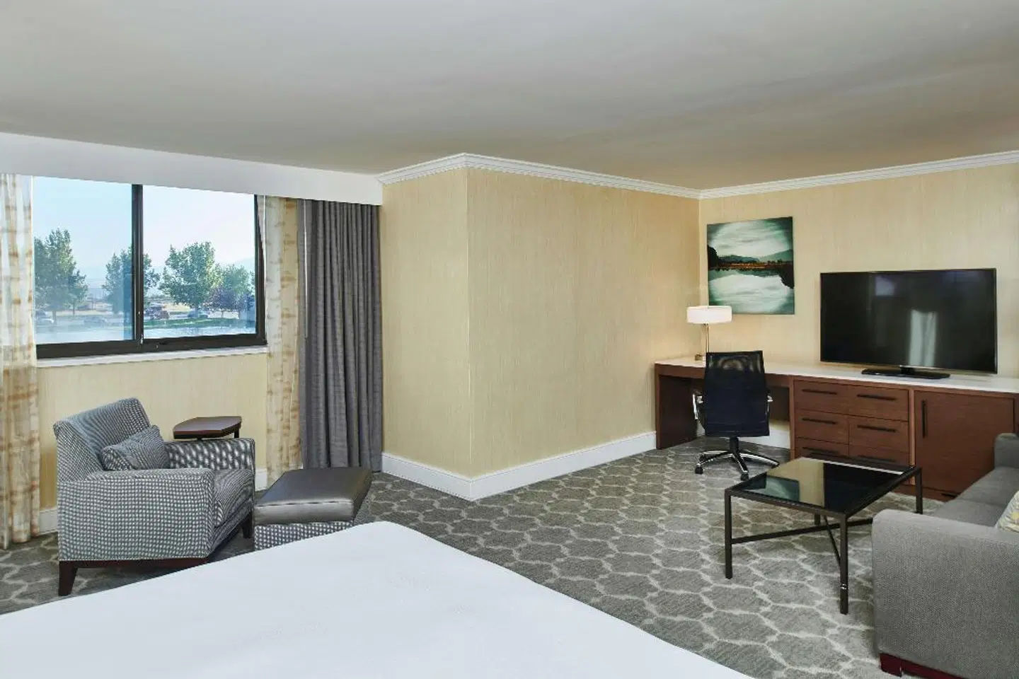 DoubleTree by Hilton Salt Lake City Airport ROOM_EXAMPLE