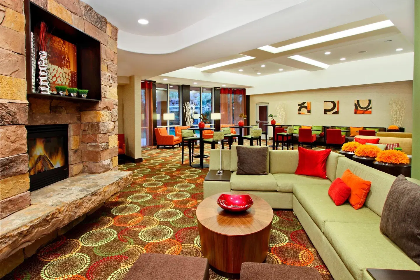 Courtyard by Marriott St. George Bar