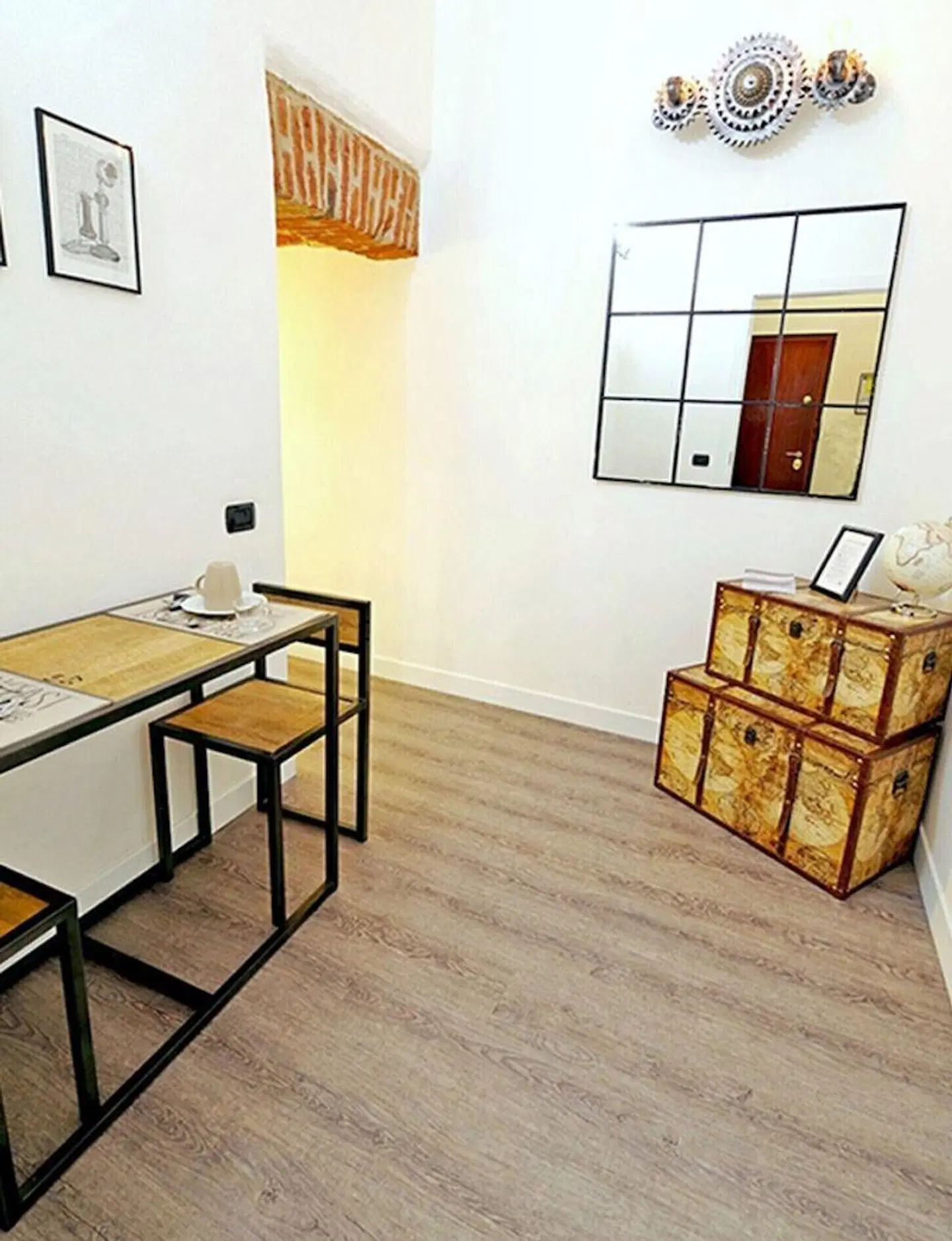 Steam House - Room & Breakfast ROOM_EXAMPLE