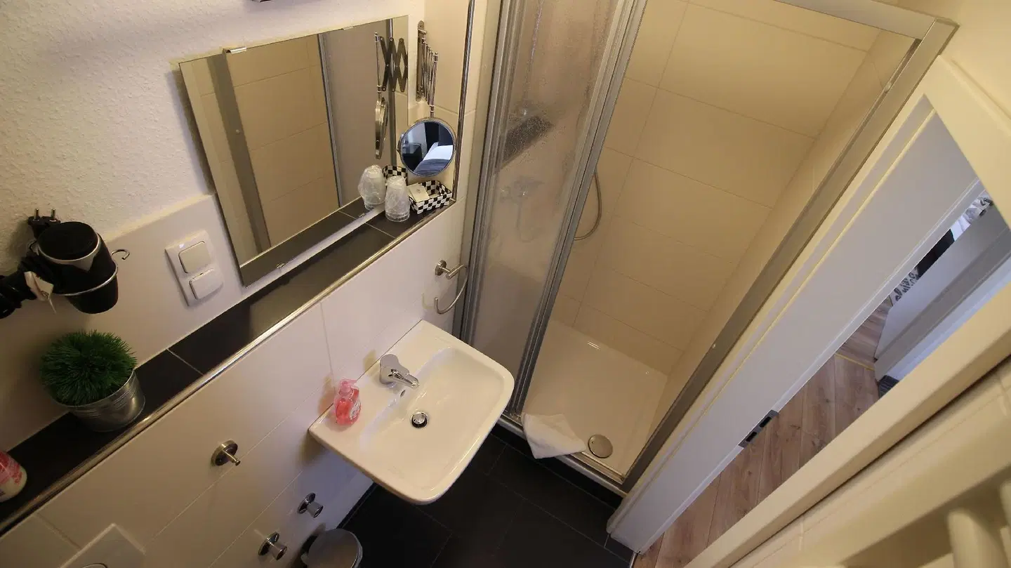 Apart Hotel Paradies Badezimmer