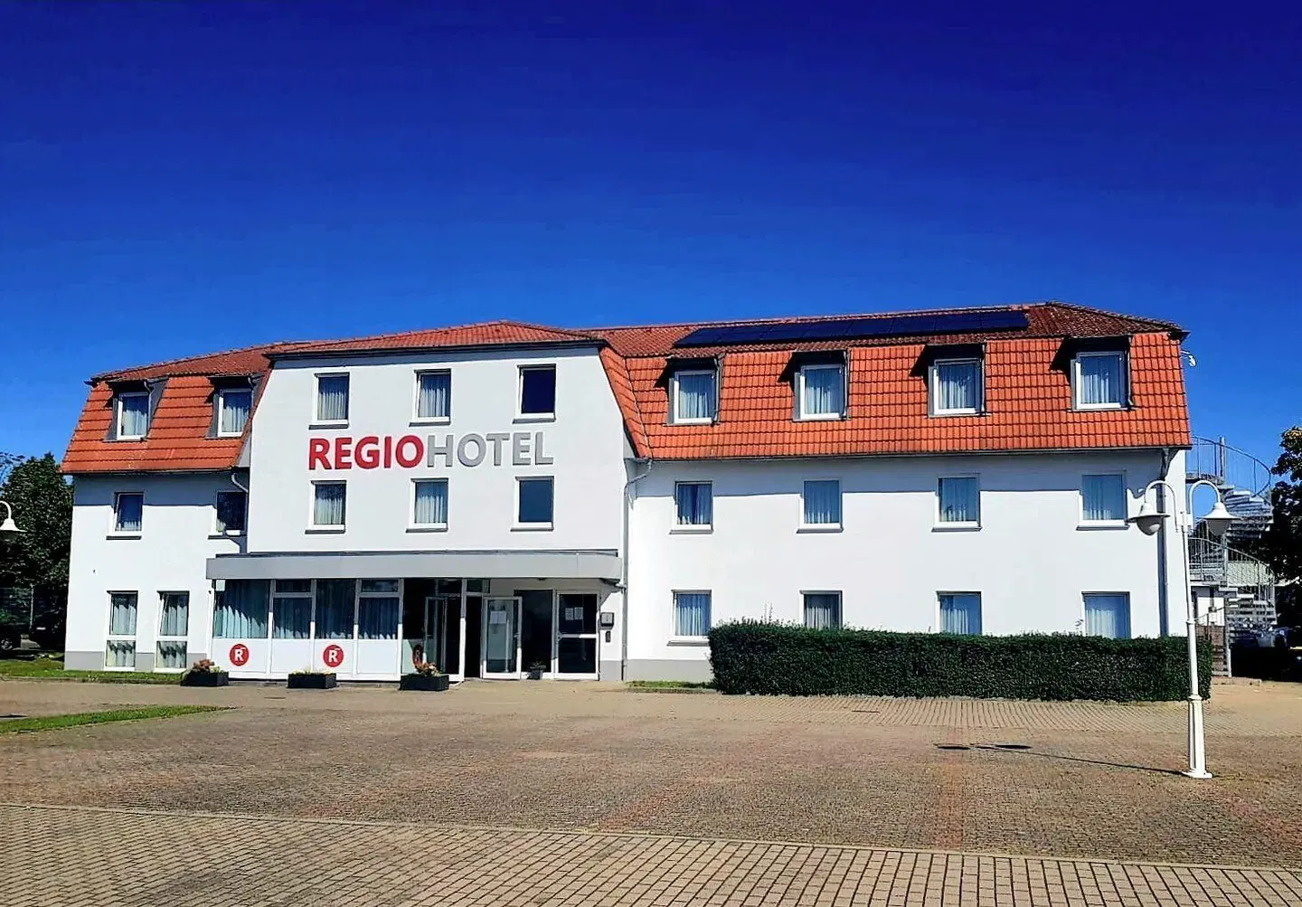 REGIOHOTEL Salzland Schönebeck EXTERIOR