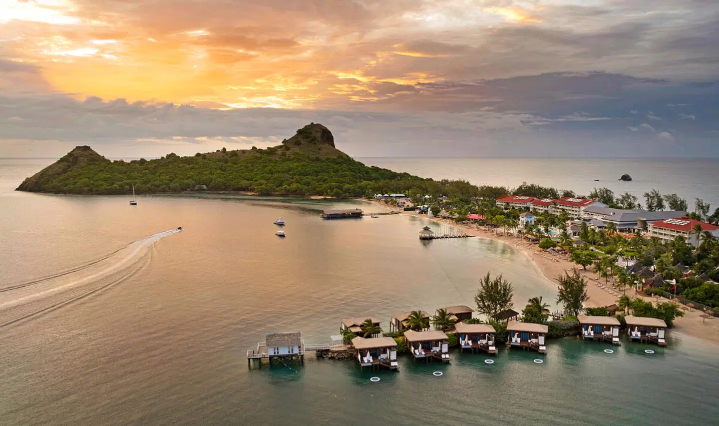 Sandals Grande St. Lucian Spa & Beach Resort LANDSCAPE