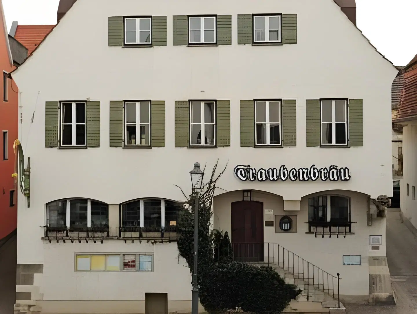 Traubenbräu EXTERIOR