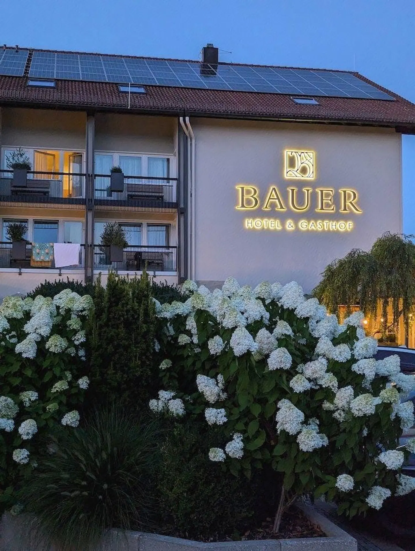 Bauer EXTERIOR