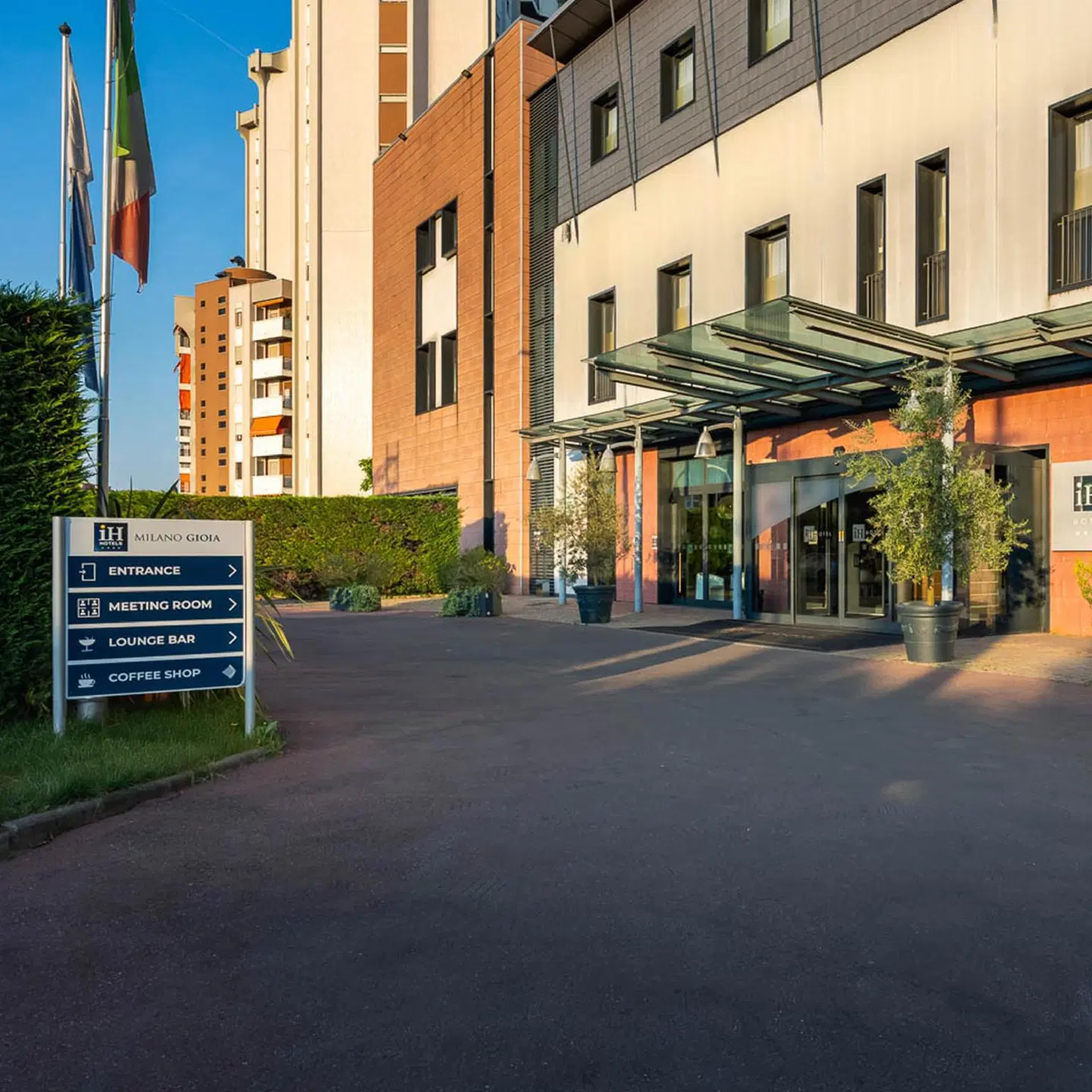 iH Hotels Milano Gioia EXTERIOR