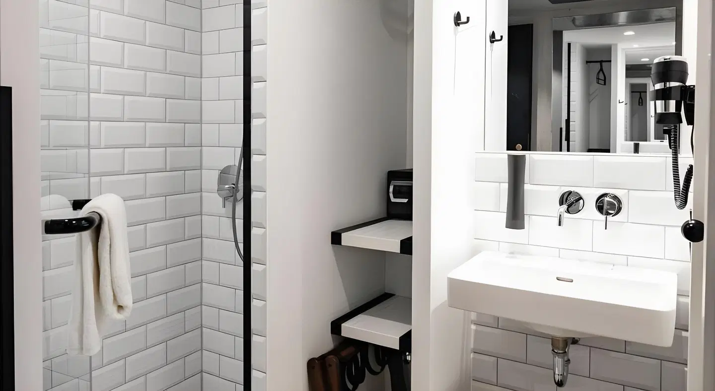 gambino hotel WERKSVIERTEL Badezimmer