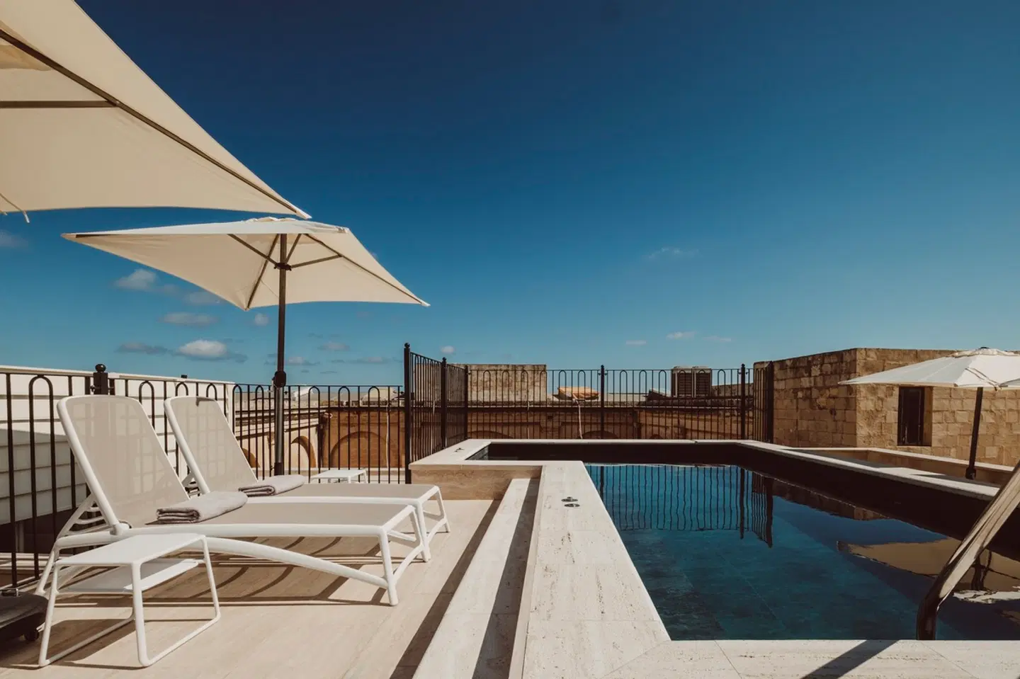 San Karlu Hotel Terrasse