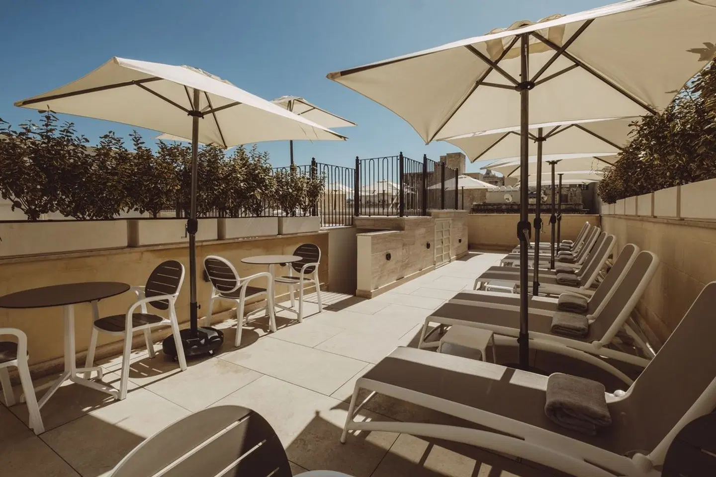 San Karlu Hotel Terrasse