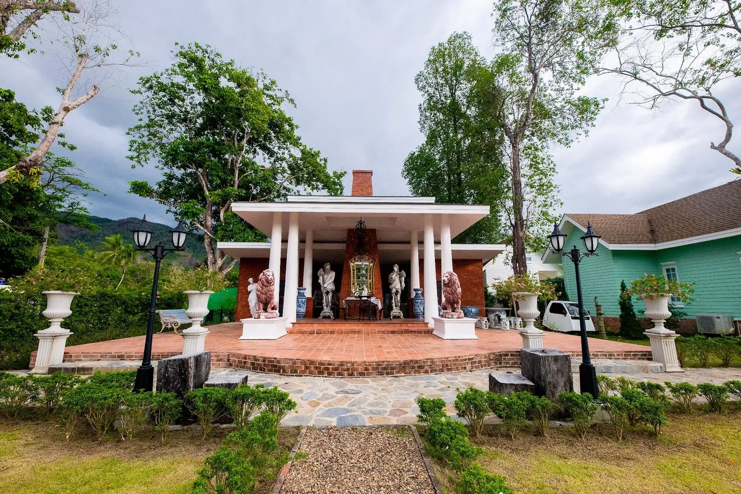 Baroque Boutique Resort EXTERIOR