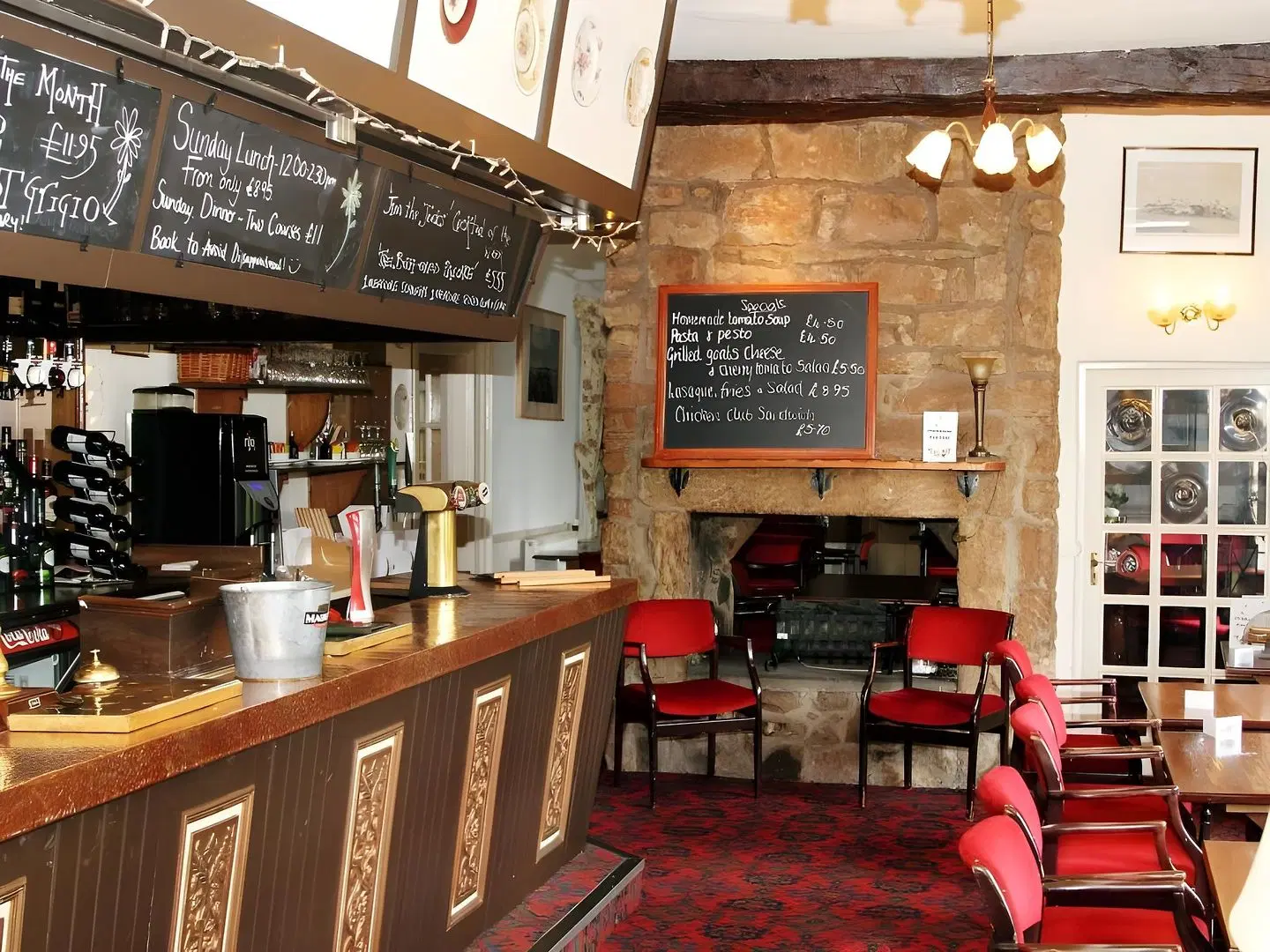 The Tankerville Arms Hotel Bar