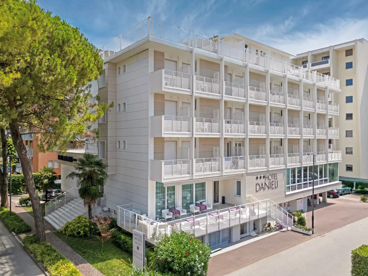 Danieli EXTERIOR