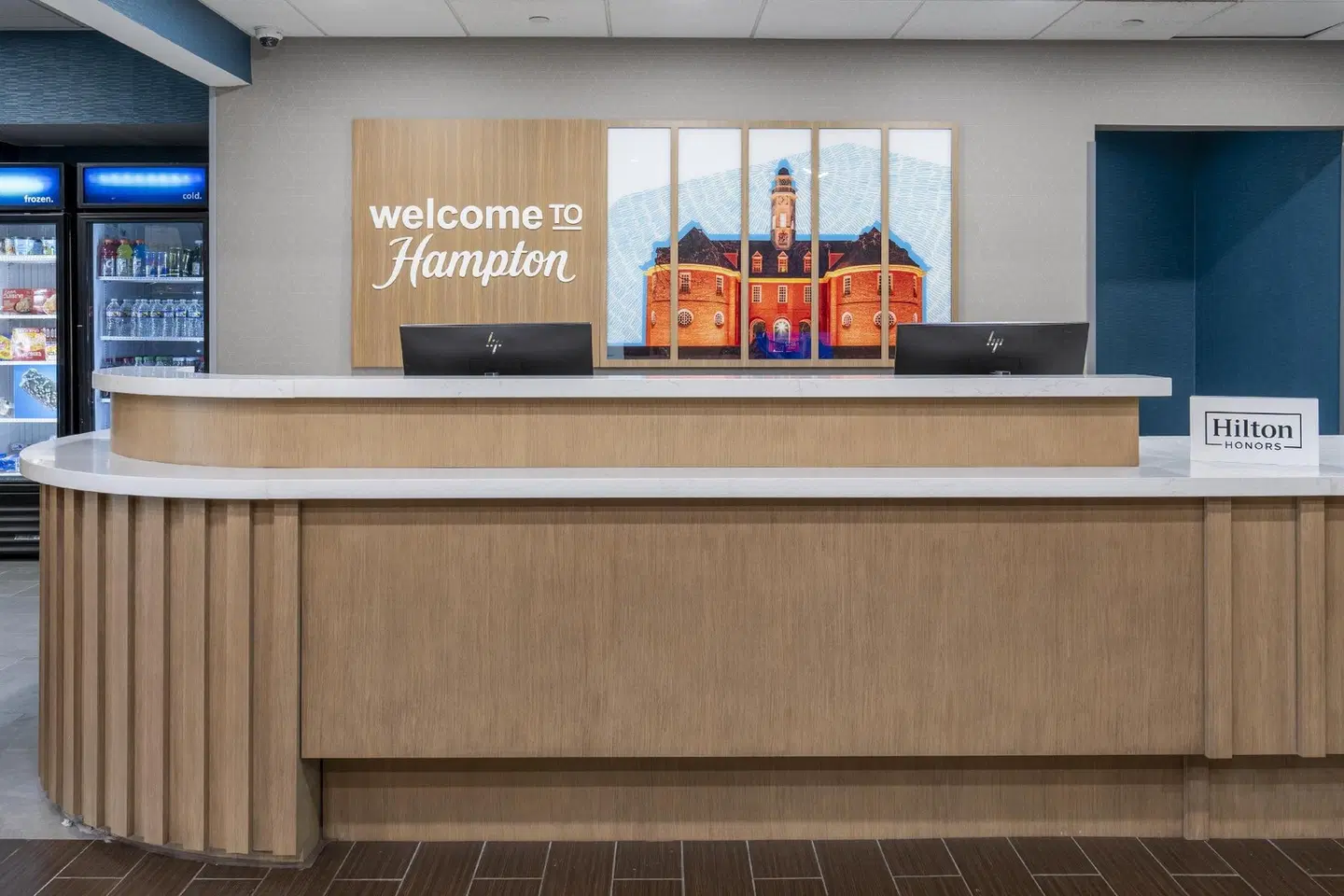 Hampton Inn & Suites Williamsburg Historic District LOUNGE_LOBBY