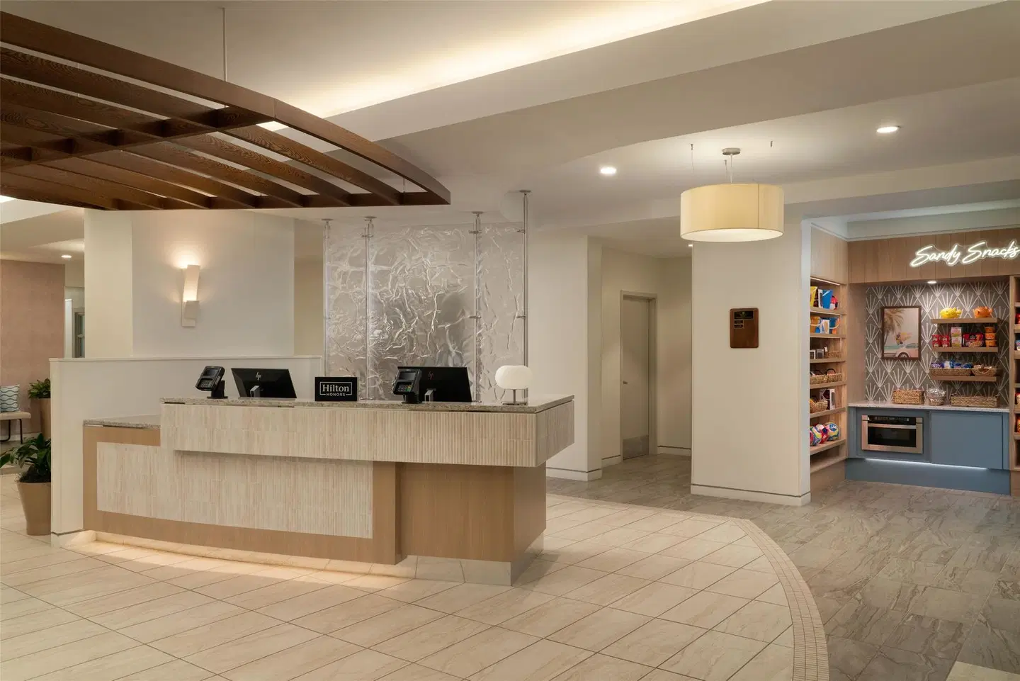 DoubleTree by Hilton Virginia Beach LOUNGE_LOBBY