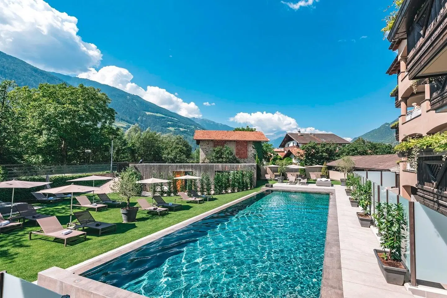 Kesslwirt OUTDOOR_POOL